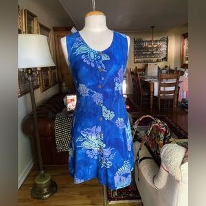 Global Expressions blue floral dress